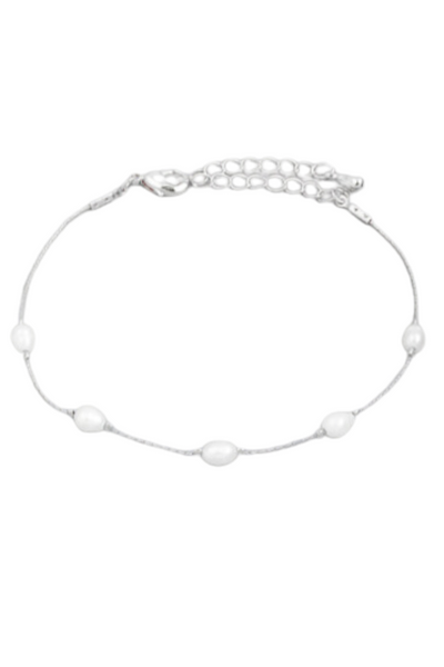Dainty Pearl Bracelet